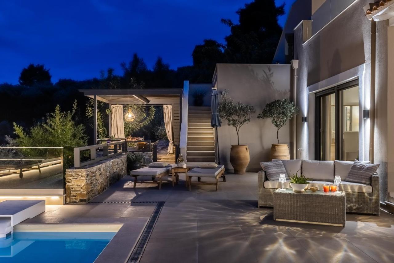 Villa Politimi Luxury Retreat Skopelos stad Exteriör bild